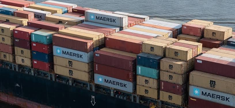 Container ship cargo